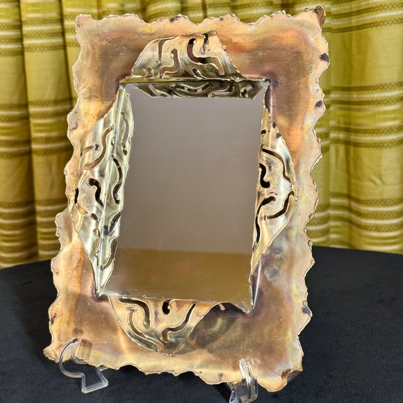 Vintage 60s brutalist wall art, torch cut copper framed mirror - Picture 2 of 6